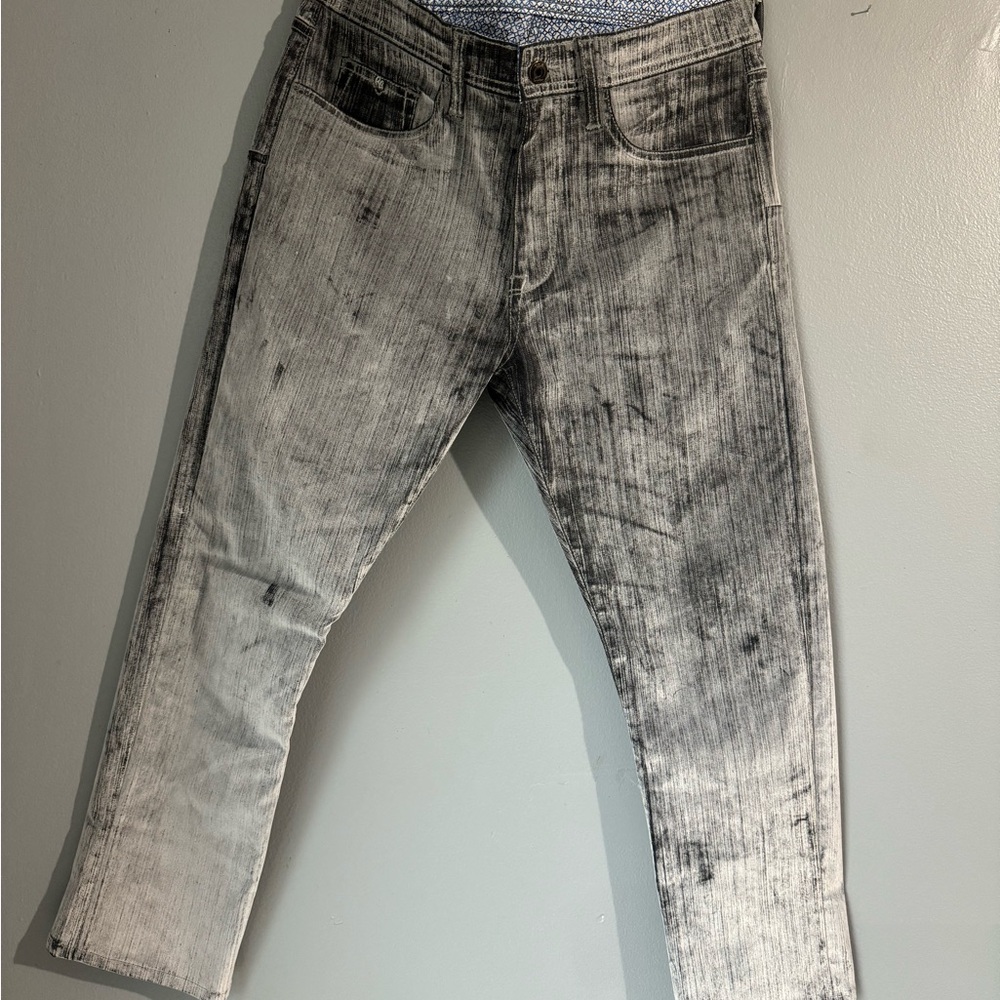 Robert Graham Grey and White Distressed Jeans